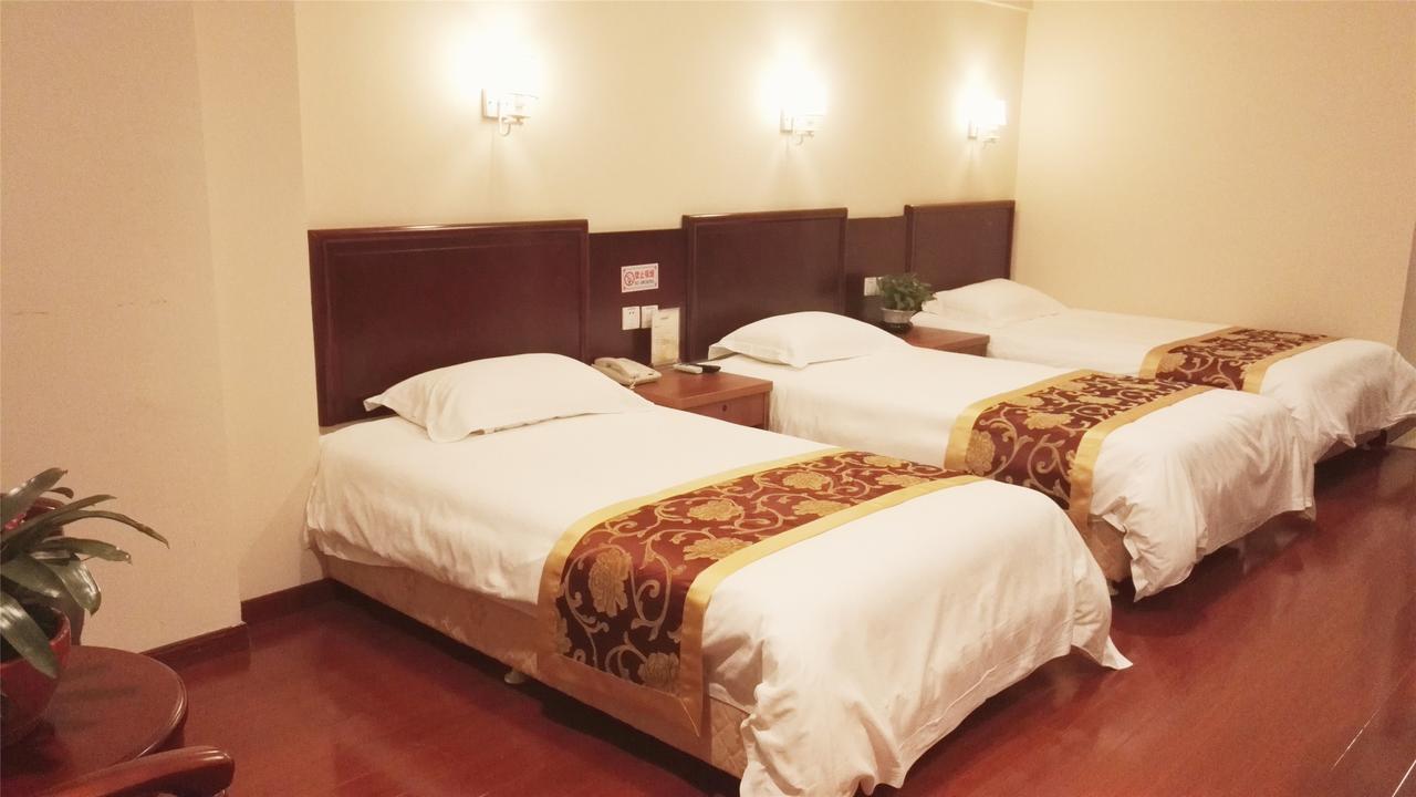 Greentree Alliance Sanya Jiyang District Yalongwan Road Hotel Exterior photo